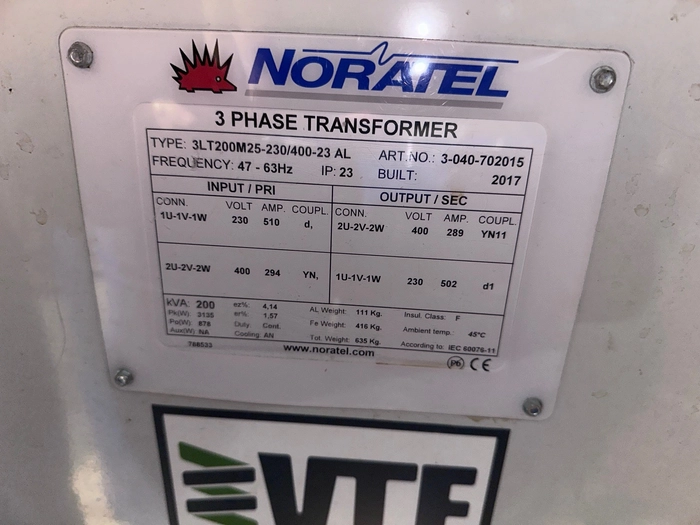 3-040-702015 / 200kVA