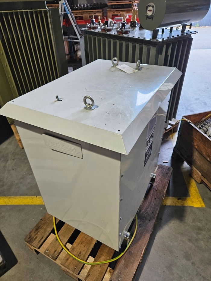 8-040-801000 / 100kVA